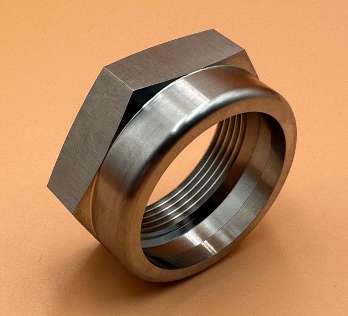 Zkoumání výhod Precision CNC EDM